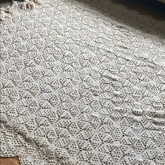 Handmade (?)vintage Crochet Blanket 75” x 80”